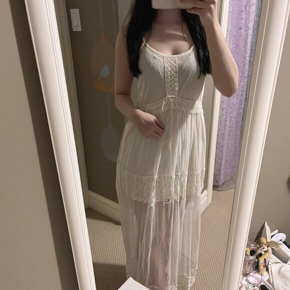 Forever 21 Cream Lace Maxi Dress Size S - Picture 3 of 3